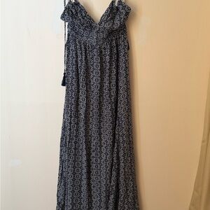 Lulu's Navy and White Patterned Maxi Dress